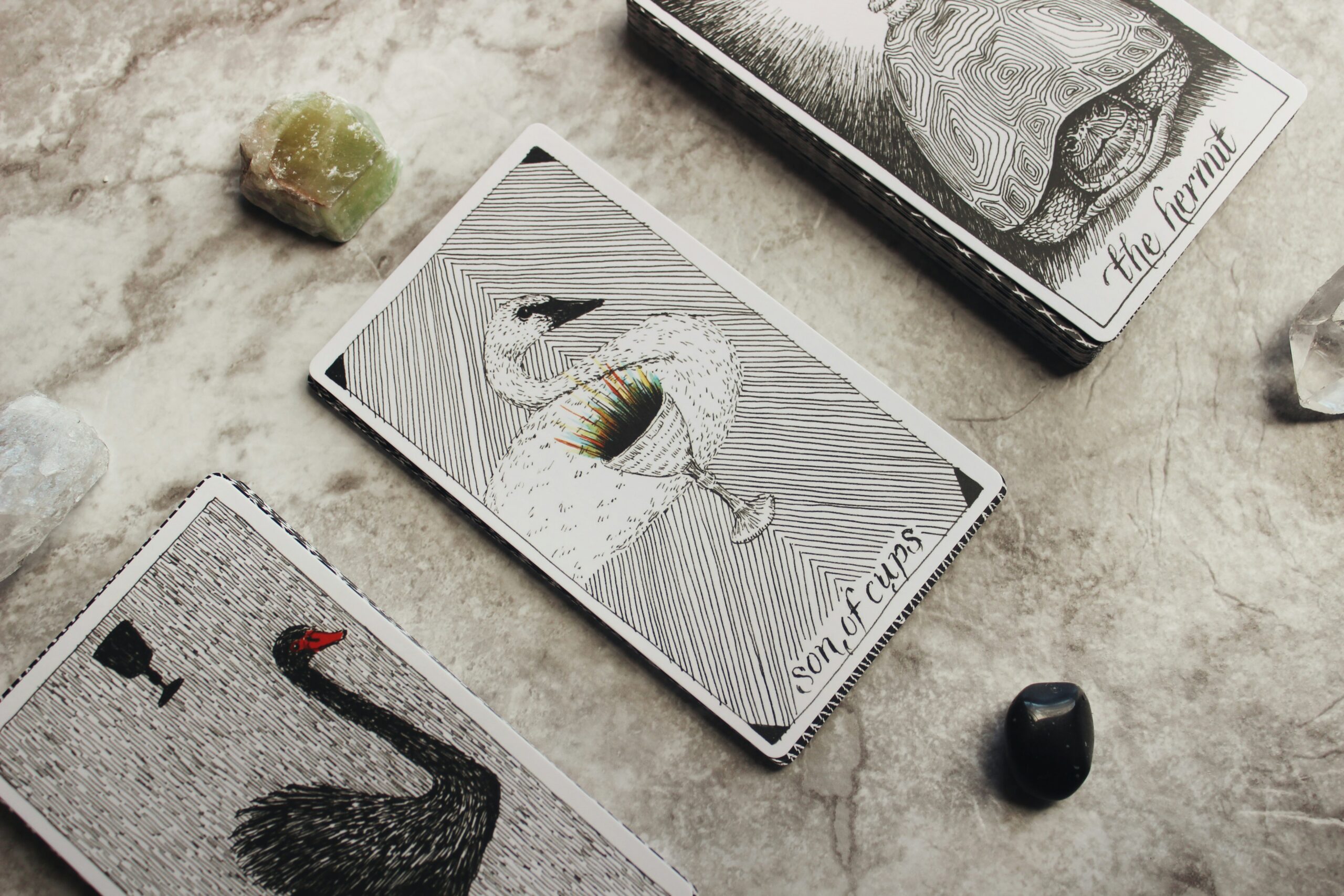 découvrez les meilleures combinaisons de tarots pour éclairer votre avenir. obtenez des interprétations détaillées avec nos experts en tarot.